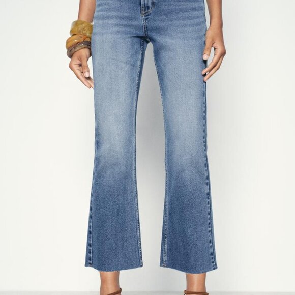 NWT Zara size 6 High Rise Mini Flare Ankle Length Jeans - Picture 5 of 7